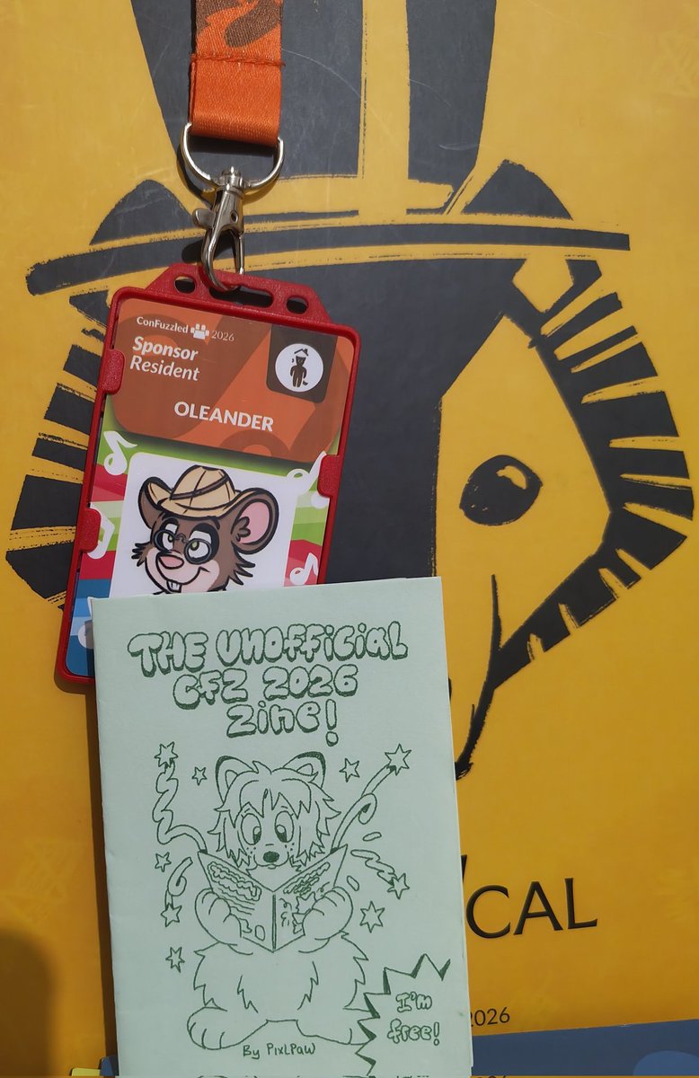 Mouseboyscience's tweet photo. I found the cutest little Zine at Confuzzled this year - @Pixlpaw great job! It's going right into my collection along with some as old as 1980! https://t.co/nJFQvhE0JR