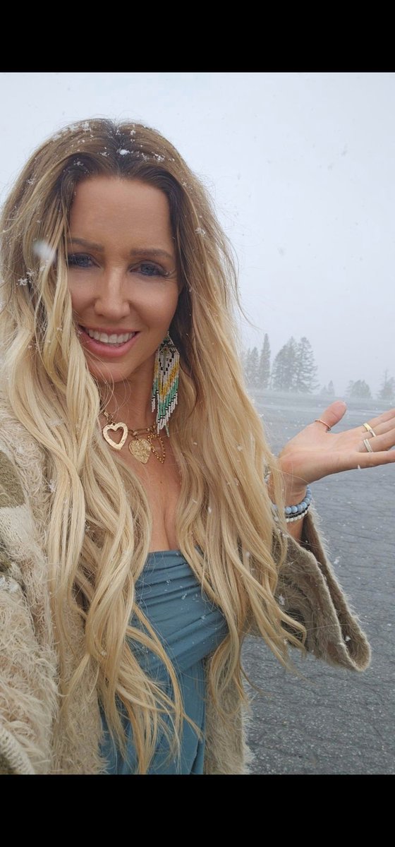 Tara Thornton tweet media