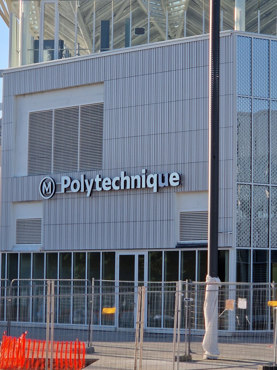 CreeperDeParis's tweet photo. Le U de Polytechnique ne fonctionne pas 😔
On va encore devoir retarder la 18... https://t.co/TXQUtA9kRx