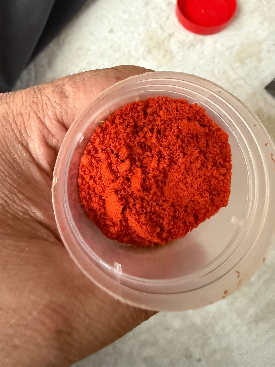 Simya_7's tweet photo. Red amoniac for making red mercury https://t.co/ewBIguozqF