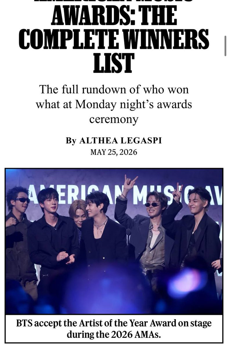 biskvitic7's tweet photo. Hello @RollingStone, we noticed that the photo used in your article excludes SUGA and only shows 6 BTS members. We would appreciate it if you could replace it with the correct photo featuring all 7 members.

BTS IS 7
RESPECT SUGA
#RespectSUGA https://t.co/9O9DawsGUD