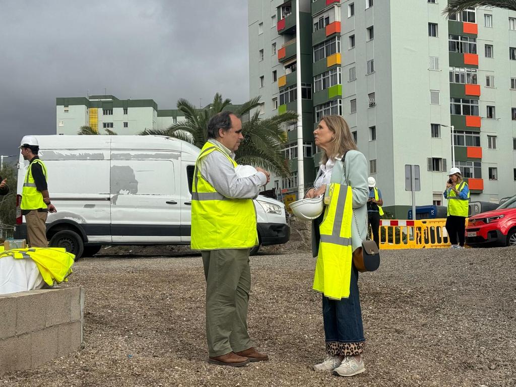 pptelde's tweet photo. La concejalía de Vivienda, que dirige Eugenia Melián, ha justificado una subvención de 100.000 € otorgada por la consejeria de Sanidad del Gobierno de Canarias

La subvención se destinó a ejecutar acciones socioeducativas del Plan Integral de Jinámar gestionado por Iván Sánchez https://t.co/muzv0Snr8u
