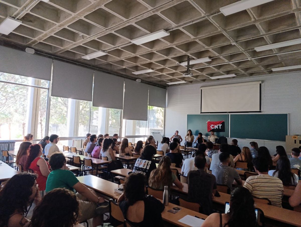 CNT_Gr's tweet photo. 🏛️🔥⛏️

ARQUEOLOGÍA, ANTROPOLOGÍA Y RESTAURACIÓN 

Paso corto y vista larga. Que la solidaridad y el entusiasmo desborde nuestras expectativas. Mil gracias a las asistentes.

Organizarse es empezar a ganar ✊ https://t.co/xQzHz7RiZK