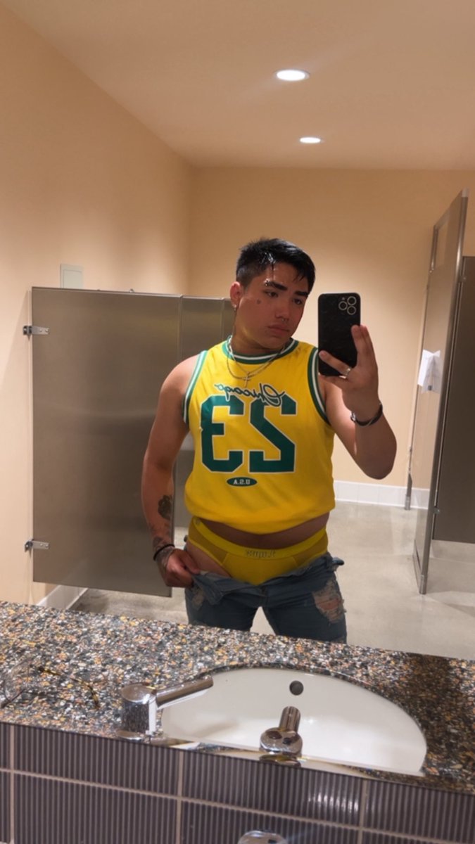 IstNikko's tweet photo. https://t.co/ScfLjTpERS