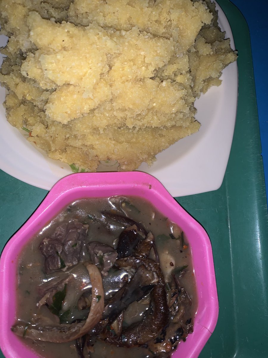 samzy_yt's tweet photo. Omo my people my special white soup is ready , abegi help me rate it in a scale of 10 , Dinner has been served ๐๐๐ #LOCALMAN https://t.co/RPB9MnjCUl