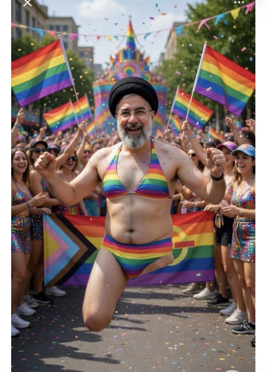 BlueBirdWatch1's tweet photo. @MKhamenei_ir GAY,  ONE LEG LEADER https://t.co/suyoH1iwoB