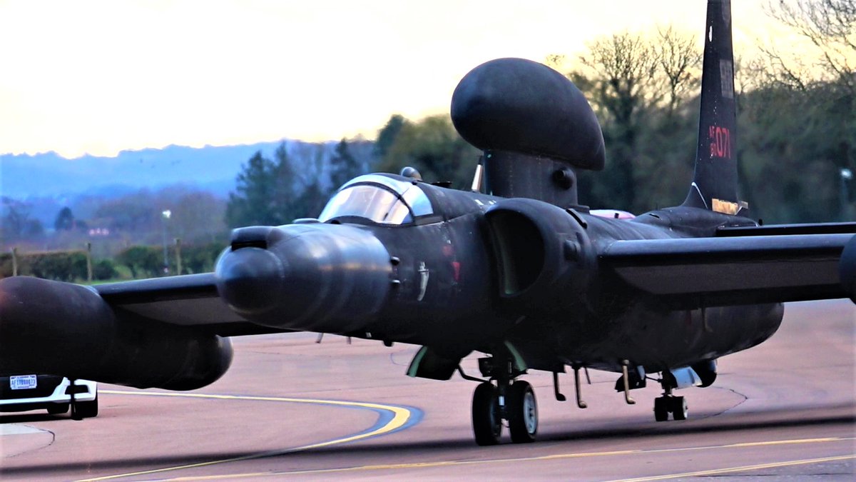Saint1Mil's tweet photo. A few different U-2 shots from the past. I was a bit disappointed with the tractor🚜 passing at the time.. #aviation https://t.co/roJf8czG06
