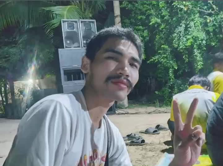 Chanati48434845's tweet photo. เหงามากเลย.ทักมาคุยด้วยน่อยสาวๆ😄🥰 https://t.co/bV6F3BeDoG