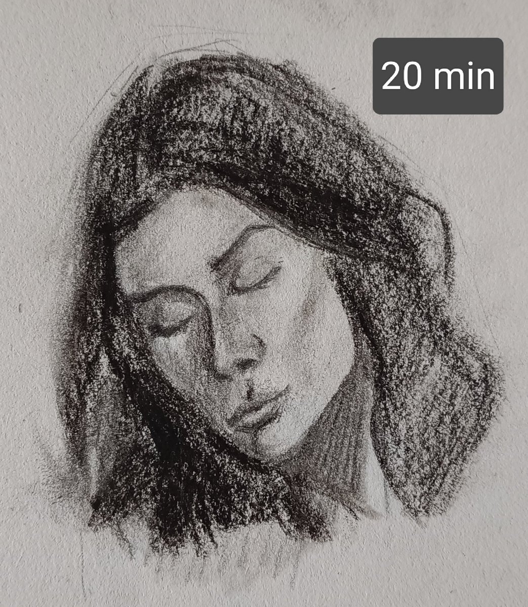 Franz_Franzini's tweet photo. Studio di testa di donna 
#franz_franzini_art #portrait #charcoal #quickstudy https://t.co/q2BRTuDtBb