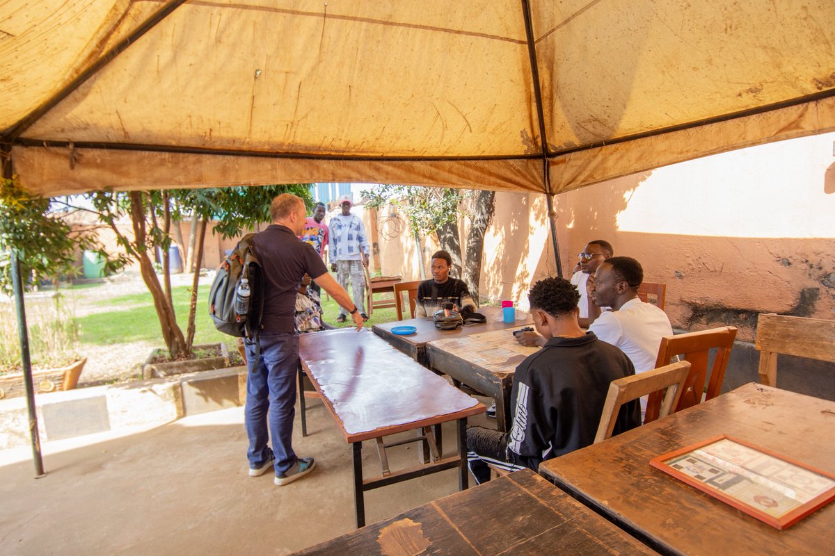 UgandaCosf's tweet photo. Best kind of donor!
The one who donates AND sits with the community, talks openly, and makes everyone feel heard.

Grateful for @AllOut for showing up for @UgandaCosf in every way that matters. https://t.co/zNrDprJJ9z