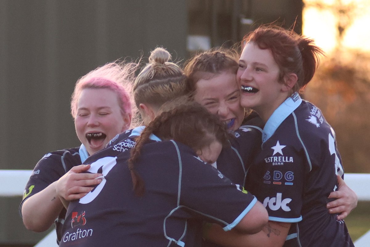 BedsBluesWomen's tweet photo. First up in our thank you series… 💙

A huge thank you to Roy for all of the brilliant photos captured across the season 📸

From big tackles and tries to the celebrations at full-time, Roy has helped tell the story of an unforgettable year for Bedford Blues Women 🔥 https://t.co/S50xErScdd