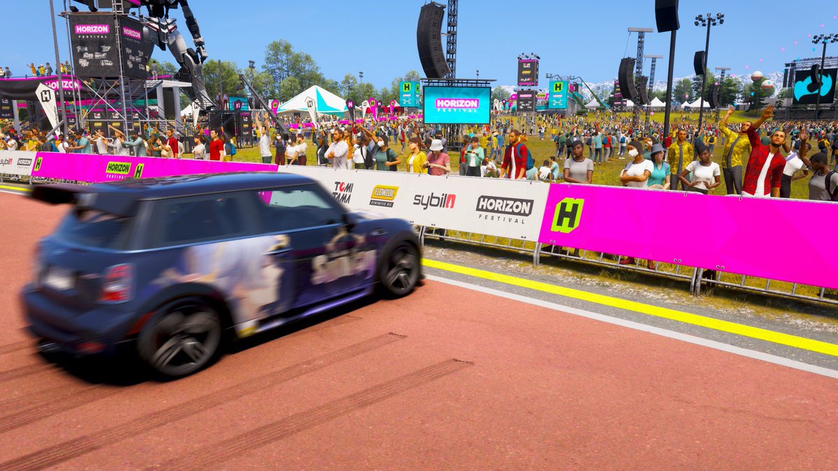 SpideyForest's tweet photo. Why do birds fly?
#sundayhsr #ForzaHorizon6 https://t.co/ucGi6710PU