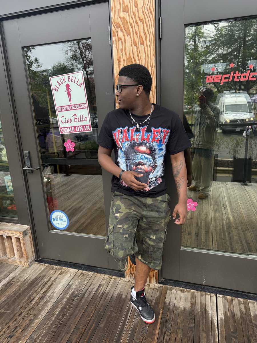 Jaayskiii's tweet photo. DC PRIDE!
#drescookout https://t.co/Jq45yFhXqc