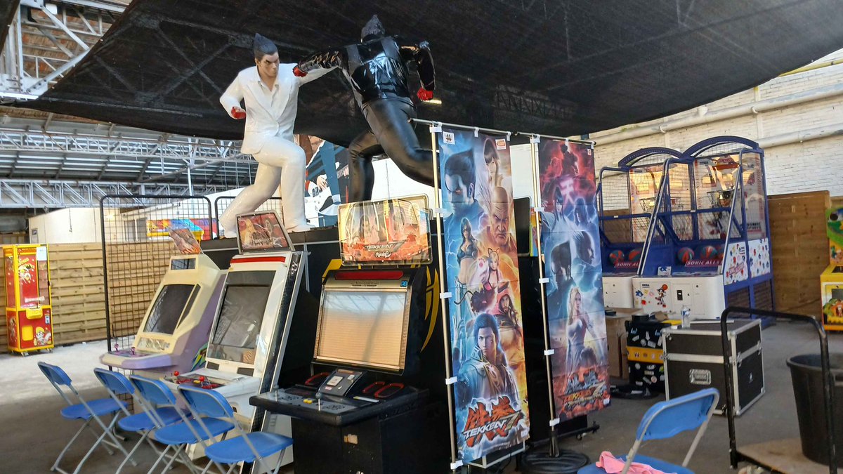 HFSplay's tweet photo. Stand @BandaiNamcoFR Tekken Side version HFS c'est ça, car on aime les jeux @BandaiNamcoUS . 
Demain on reveal l'autre côté. https://t.co/mEEQrt3NkC