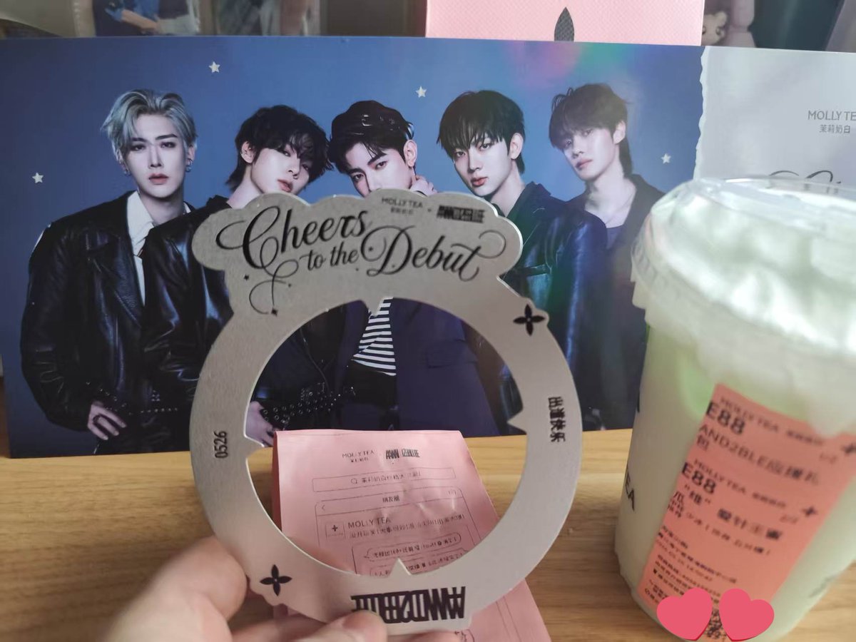 sphere_writing's tweet photo. tho i distanced myself im still keeping up with the boys, ofc, and omg the bangers that were released!! Customize hasn't left my brain for a week 
I'm sososo proud of them

Also managed to get the unexpected 茉莉奶白 + AND2BLE collab yesterday for their debut so im happyyy haha https://t.co/er2zWSTjQr