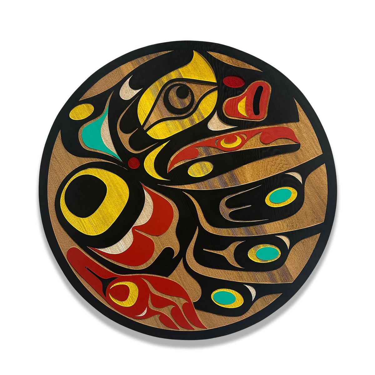 spiritsgallery's tweet photo. Magnificent new sandblasted panels have just arrived by Kwakwaka'waka artist Trevor Hunt. Featuring an Eagle &amp; a Bear rendered in striking, vibrant colours that command attention. The Eagle soars overhead with a vigilant gaze, while the Bear stands as a powerful human-like figure https://t.co/9XnQm33A32