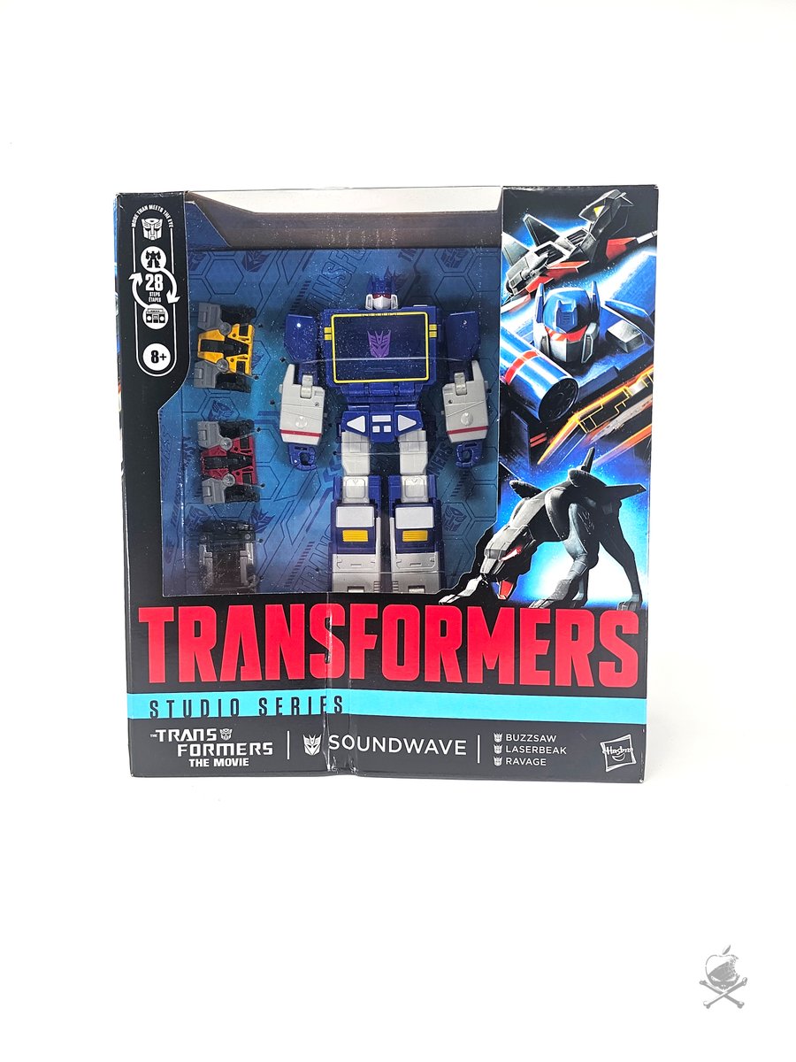 Daim_Choc's tweet photo. .@transformers Studio Series 86 Soundwave, with SS Core Class Frenzy and Rumble, and MTMTE Collection Ratbat

https://t.co/XIXJi1CMGY

More here: https://t.co/g3Uvgs97Lm https://t.co/3iFuEgKmFC