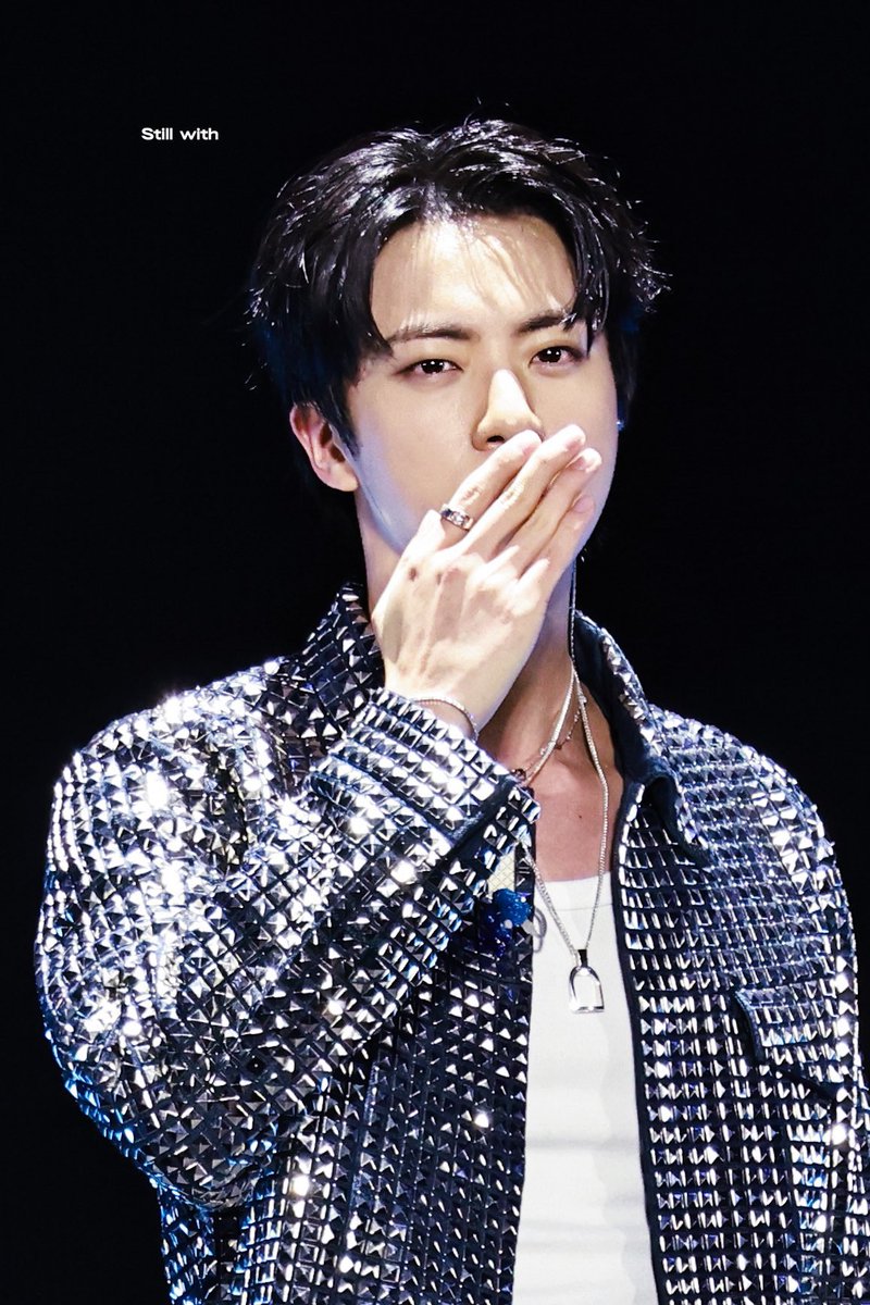 Mica25jnk's tweet photo. @TheePopCore SUPERSTAR JIN aka Kim Seokjin, the best idol.

CONGRATULATIONS JIN 
#방탄소년단진 #진 #BTSJIN #JIN https://t.co/SuUHkqMUJ1