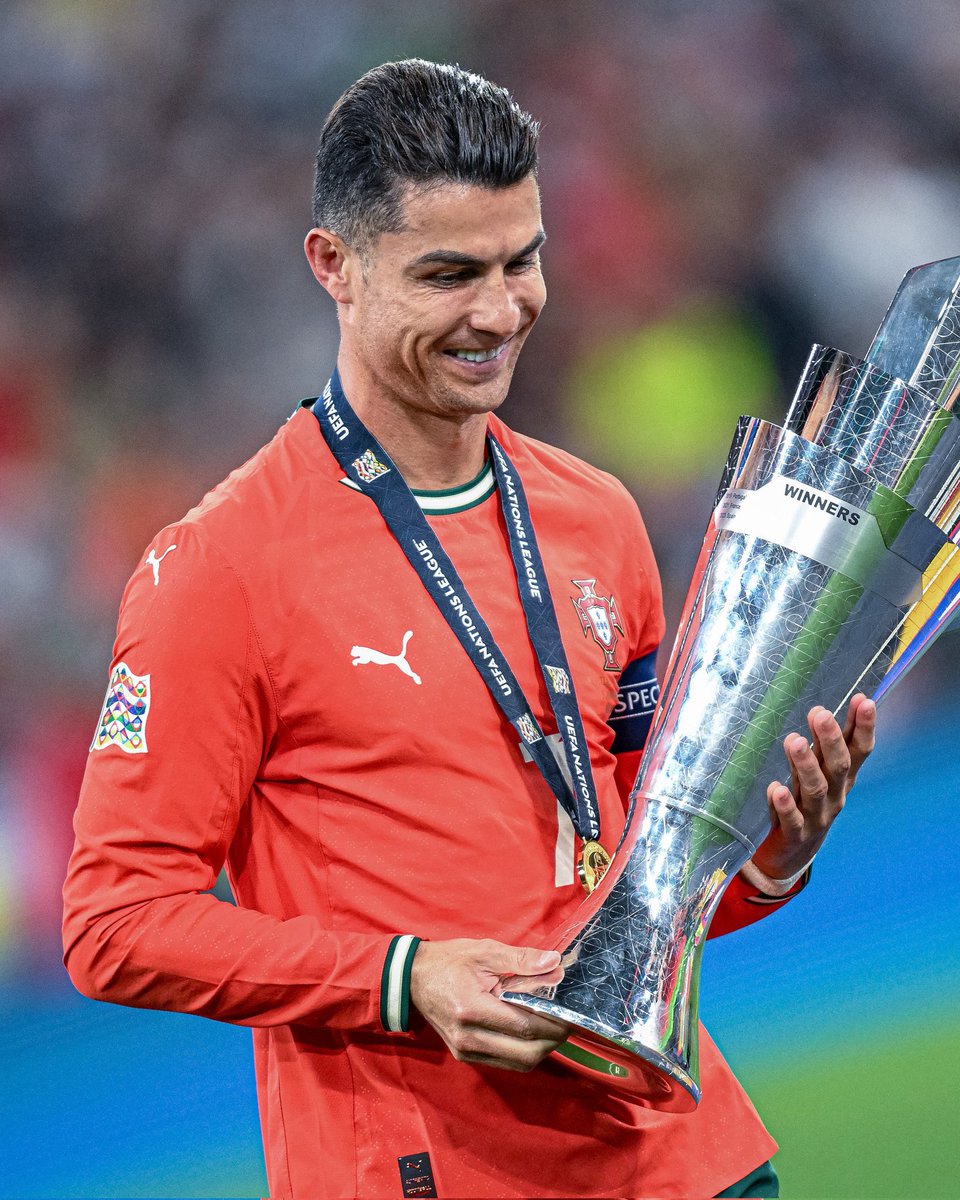 CristianoXtra tweet media