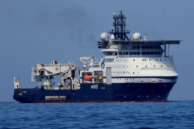 Shipguru's tweet photo. #norwegianbuilt #Offshoresupportvessel #ISLAND_VICTORY #approaching #grandharbourmalta - 26.05.2026 - https://t.co/nfgboxc3g3 - NO PHOTOS can be used or manipulated without our permission @offshoreenergyt @navingooe @worldshipsoc @Rich_Ships @ShipsInPics @ShippingMagnate https://t.co/VXQvVJc7BE