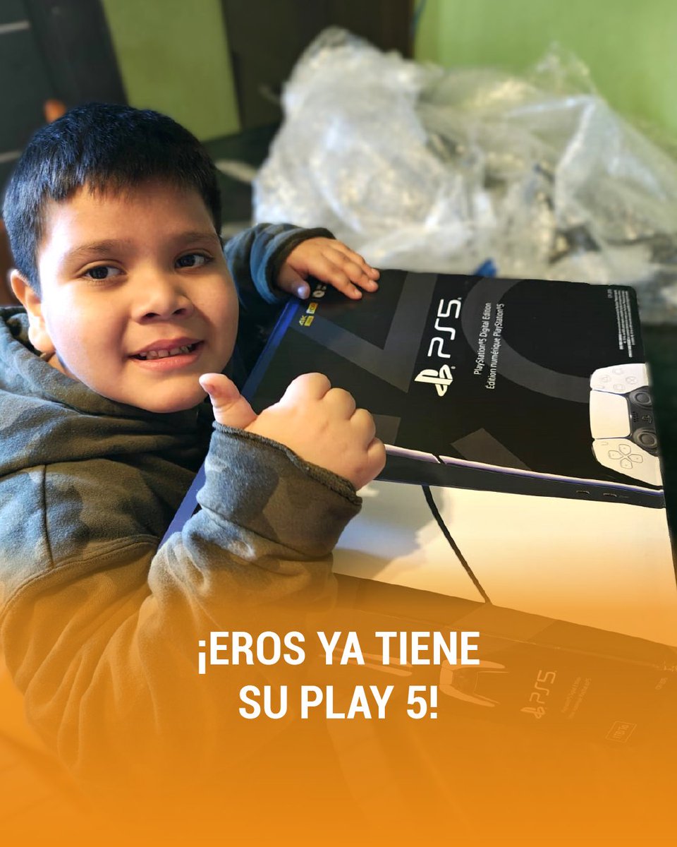 contaconache's tweet photo. 🎮 ¡Cumplimos el sueño de Eros (5)!

De Río Grande y en tratamiento en el Hospital Garrahan por un tumor cerebral, soñaba con una Play 5 para jugar y divertirse durante el tratamiento.

✨ Gracias a RAINBOW, ¡lo hicimos REALIDAD!

Juntos es más fácil 👉🏻 https://t.co/hRaU2sdL0L https://t.co/BCDwVJ6UNa