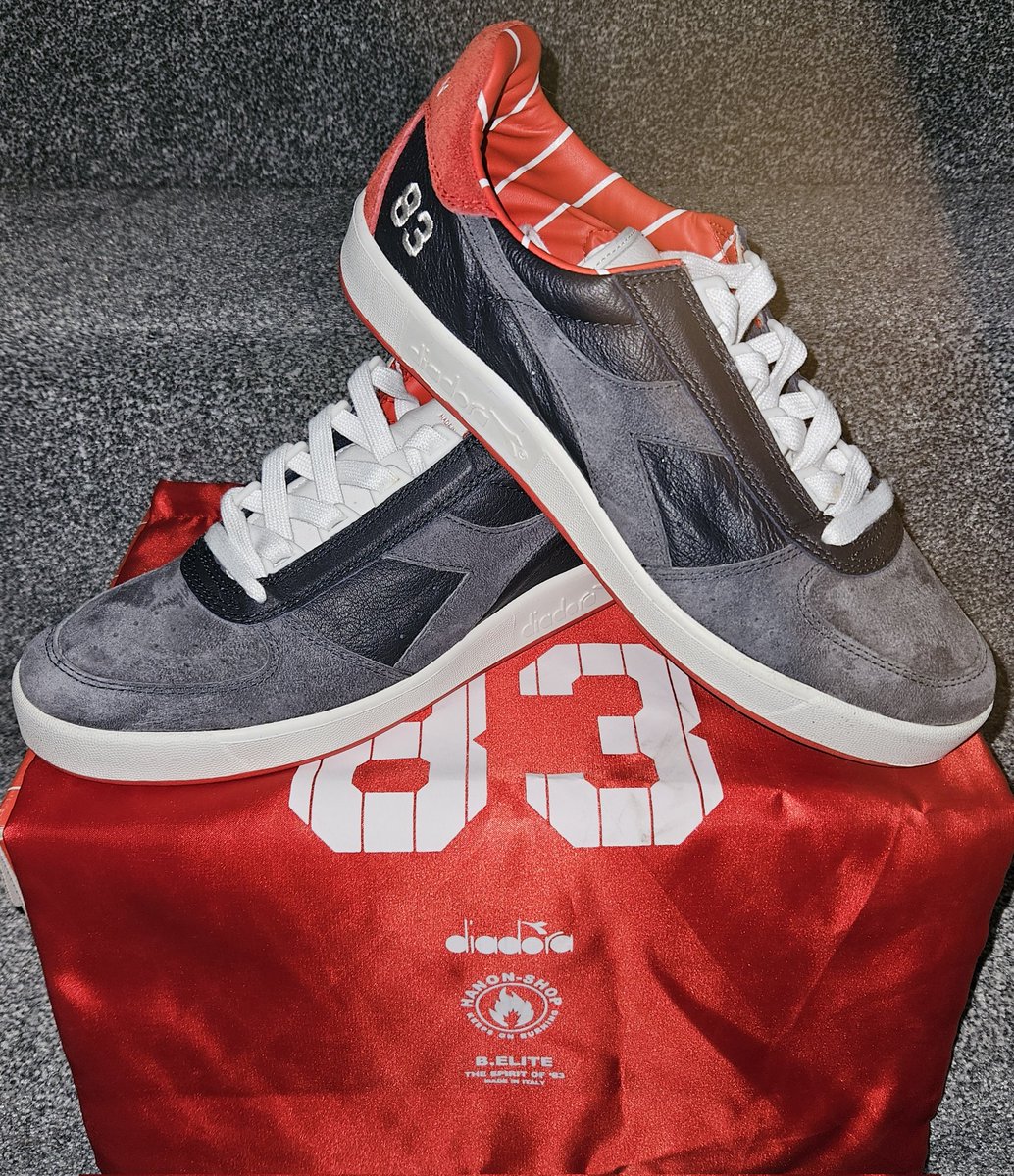 hirdy1888's tweet photo. Hanon x Diadora B.Elite ’83 Final, literally worn once, UK9, limited release, £100 plus postage tyd. Retweets appreciated. TIA! 🤝🏽 https://t.co/oc22wbpHht