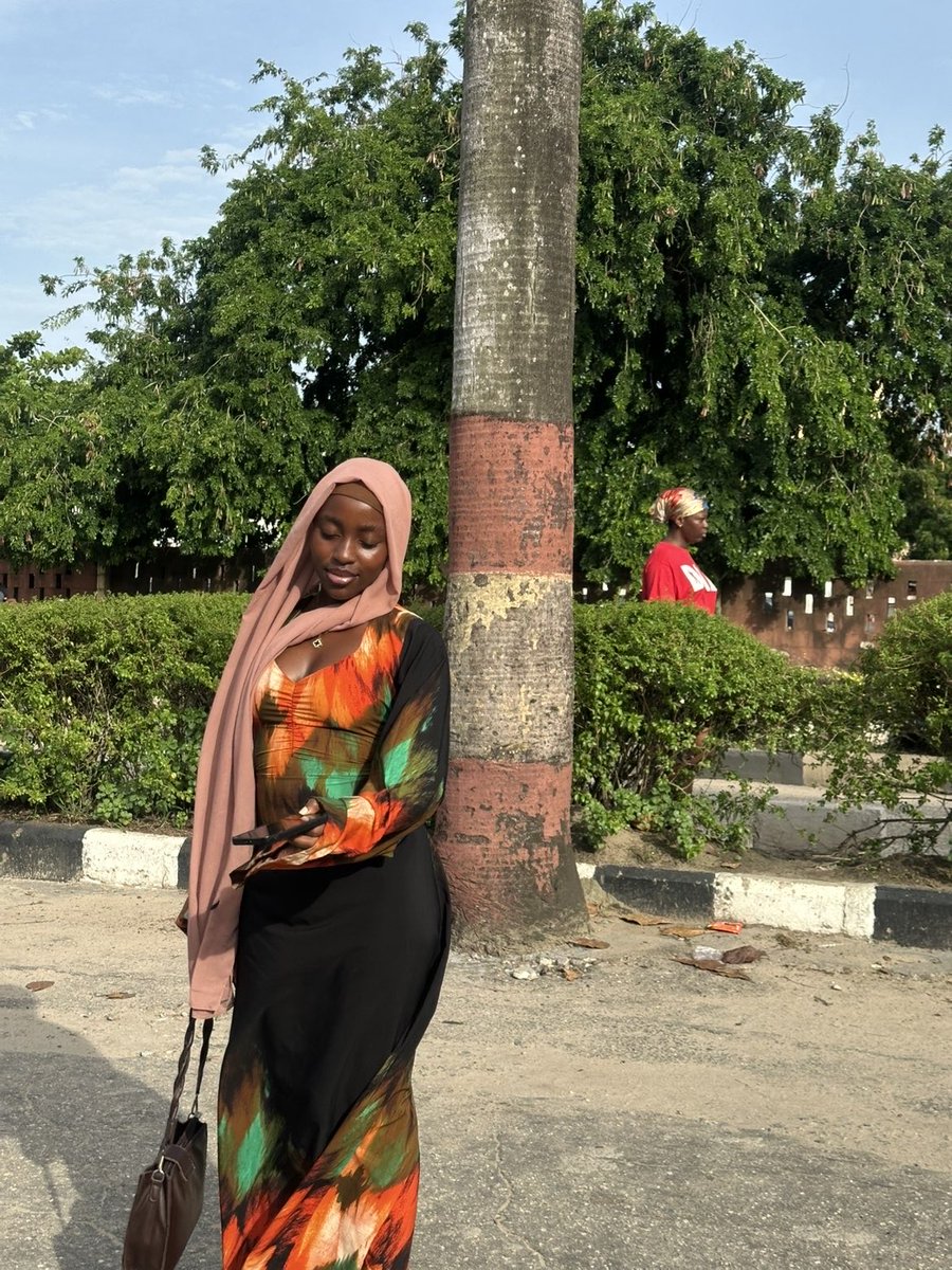 priscy_fave's tweet photo. Eid Mubarak 🤎🧡 https://t.co/7HBgdgGaJ1