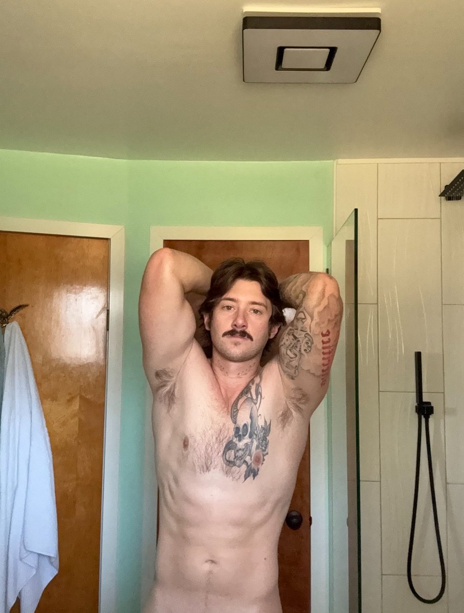 nicknock_id's tweet photo. nudies in the comments https://t.co/zstcSXFUQw