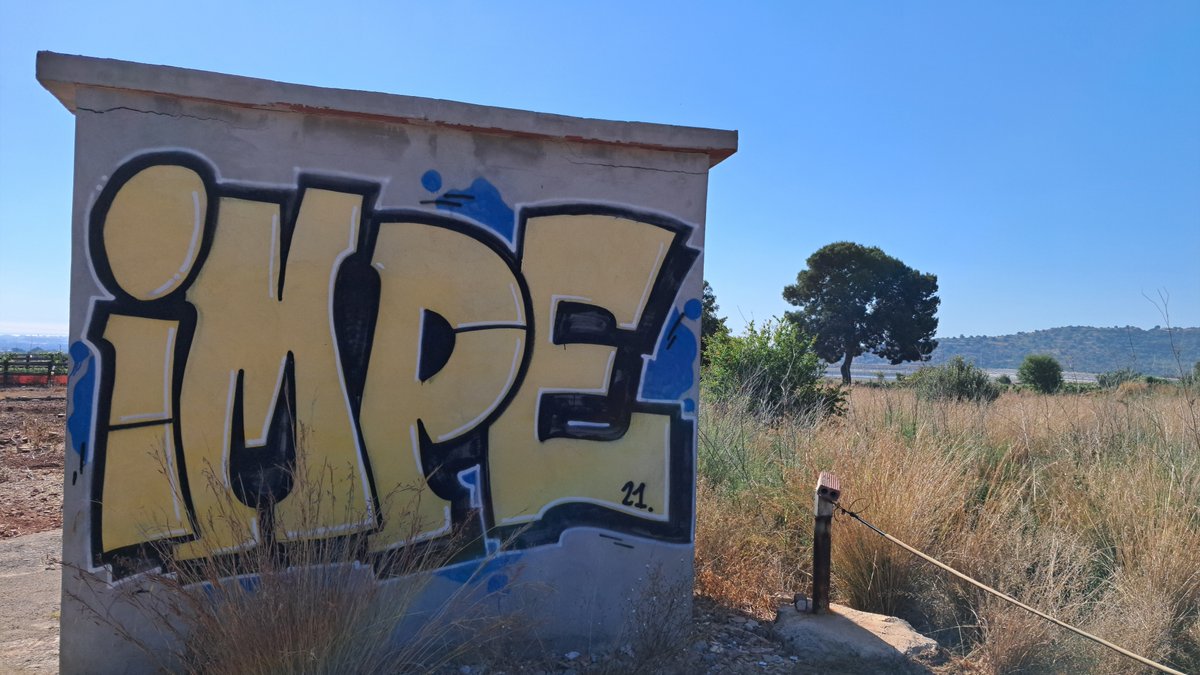 Haarp_project's tweet photo. Hui toca un homenatge a un gran que va fer un autèntic corredor mediterrani del graffiti: IMPE. Segur que has vist alguna obra seua. Algú sap més sobre ell? https://t.co/WdZp9ItDYw
