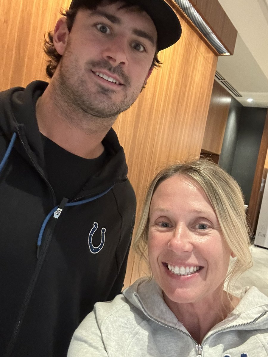 Colts_Chic's tweet photo. Happy birthday to QB1💙 https://t.co/X3KUMOmbsA