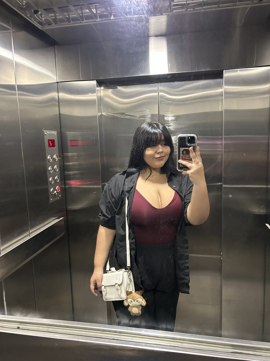 whycelines's tweet photo. I’m always here 🥺

💌 Snap: b4si_c 
💌 Telegram: whycelines 

 Buyingcontent sellingcontent nsfwtwt #buyingcontent #sellingcontent #nsfw #nsfwtwt #latina https://t.co/3nmr6qZ5Au