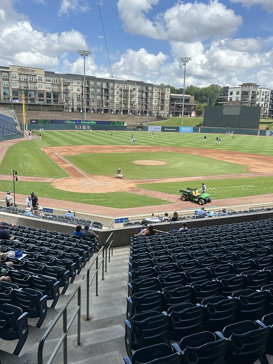 EtowahHS's tweet photo. Here we go…first pitch in 15min. https://t.co/zrqSowCIeP