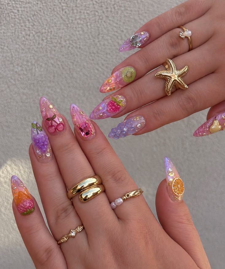 colorrvibe's tweet photo. Summer nails https://t.co/lSQ9Gjwvrv