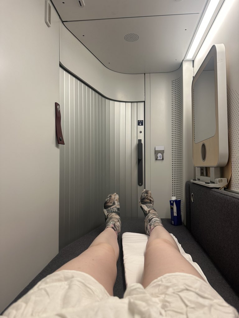 mutualheay's tweet photo. the only right way to travel to amsterdam https://t.co/grq8f7CKsl