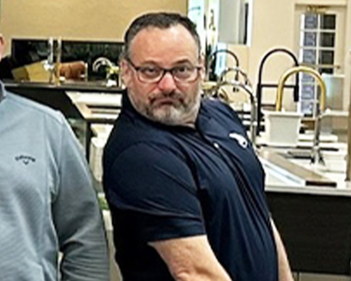 TheGraniteGroup's tweet photo. Scenes from last week's very successful contractor training trip to Kohler's headquarters in Wisconsin.

On the agenda? A peek at the latest and greatest Kohler has to offer, mixed in with some fun. Which, of course, included TGG's Ray Crouteau striking a pose for the camera when needed😉. #GreatPeople #GreatProducts #GreatTraining #Kohler #Wisconsin #TGGFamily