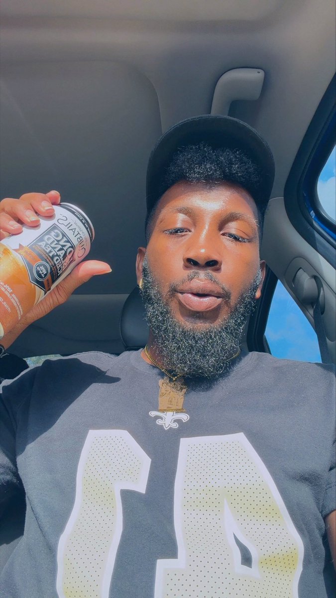 BvbySen's tweet photo. Long Island Iced Tea should really sponsor me 😏 https://t.co/5j7wgBCOFD