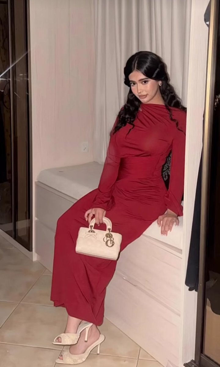 rawanxgoddess's tweet photo. لانا بلبس العيد اليوم 🔥 https://t.co/Abg358iL4K