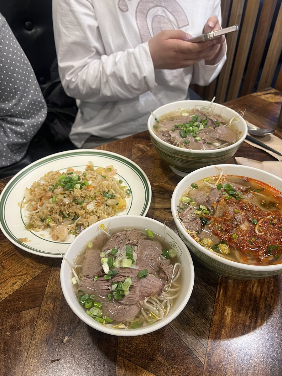 dunyself's tweet photo. 서울앙팬2
애들이랑 4연석갔구요(야르
친구가찌거줌
ㄹㅂ보고싶다 https://t.co/pIcMkggDDL