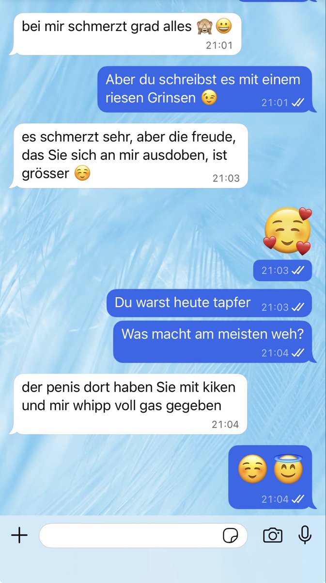 Juna_Elea's tweet photo. Mein Sklave war tapfer heute für mich! Es gab intensives Ballbusting und eine ausgedehnte Bullwhip-Session 🙌🏻😍 https://t.co/xR1NMcHmM6
