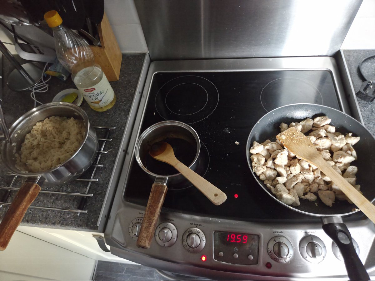 BalanOnX's tweet photo. Thought id make some chicken teriyaki https://t.co/ZC1Ooum9jD