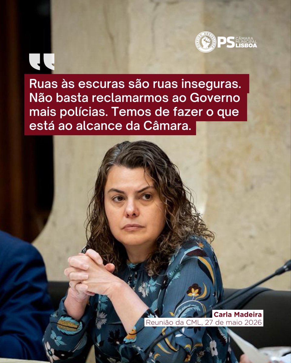 psnacml's tweet photo. A reunião de hoje da Câmara Municipal de Lisboa foi o retrato de uma cidade paralisada. Habitação municipal degradada, projetos de habitação pública “no congelador”, ruas às escuras há um ano, silêncio sobre o acidente do Elevador da Glória, quase 10 meses depois. https://t.co/Ckqcs4KPK8
