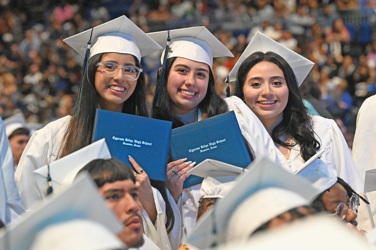 CFISDAbbie's tweet photo. @CypressRidgeHS @CyFairISD @BerryCenter @DrLozano_CFISD "O Cypress Ridge, We're loyal to the end!"
Congratulations, Rams! Best of luck in the future! #CFISDspirit #ChooseCFISD #CyRidgeGrad #Classof2025 ππ https://t.co/L4tVpePbHI