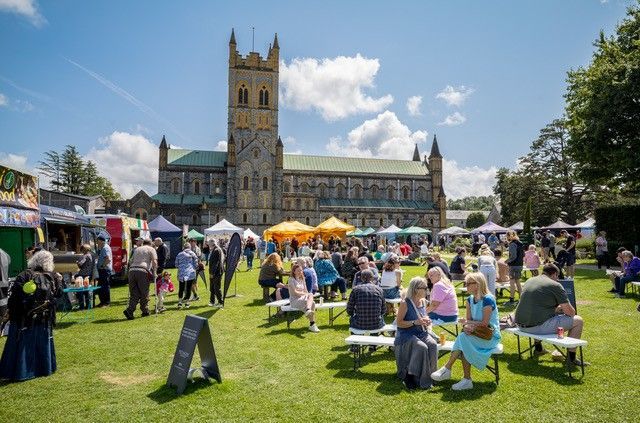 DevonTopDaysOut's tweet photo. Join Buckfast Abbey on 29 &amp; 30 May for their food festival showcasing local artisan food and drink producers. There'll be tasty dishes to take-away and enjoy on site and demonstrations from talented chefs. Free entry but £10 car parking per day. #buckfastabbeyofficial https://t.co/NkRvwpEiSe
