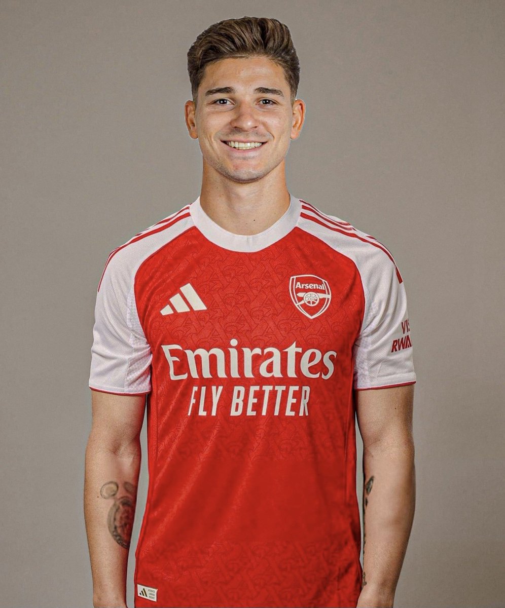 Gunner_67's tweet photo. @arsenalbabe_ All i need is this guy 🙏🙏🙏 https://t.co/5RPonxJrOP