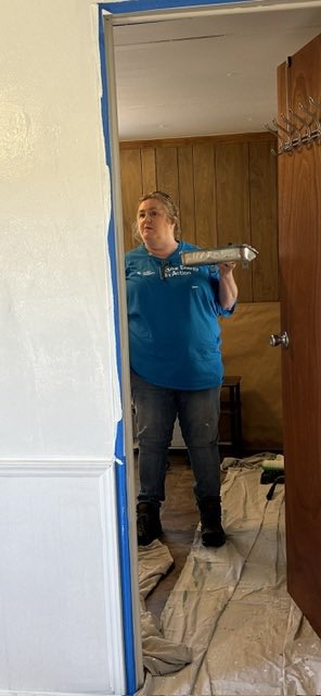 angiewham1969's tweet photo. Last week, Hope Remains Ranch benefited from the considerable efforts of my @DukeEnergySC colleagues. I’m so grateful for our volunteers who are willing to serve, connect with the community, and help create a place where encouragement and belonging can be experienced by all ages.

From lending a helping hand around the ranch to supporting opportunities for local children and families, their time and dedication made a meaningful impact. 

Thank you to my @DukeEnergy coworkers for giving back and making a difference in our community!
