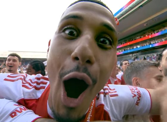 chr1st1an001's tweet photo. @TouchlineX What if they face Arsenal what would they say 😂😂😭 https://t.co/EdAN7n7t8z