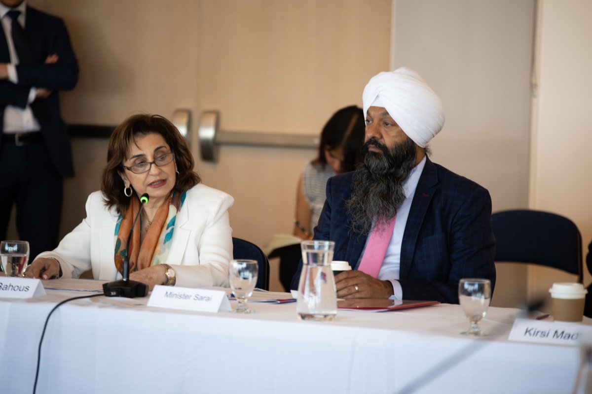 Development Canada tweet media