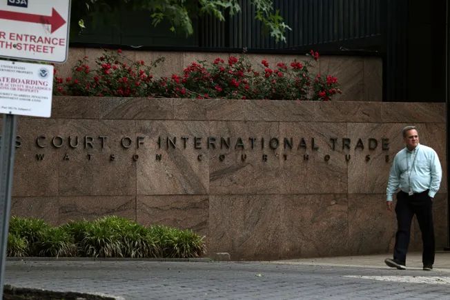 ThisIsDynamo's tweet photo. 🗞️ The U.S. Court of International Trade rules 10% global tariff unlawful—limited injunctive relief granted while appeals proceed.

https://t.co/aCOlP1emoV https://t.co/2VeK1G2th7