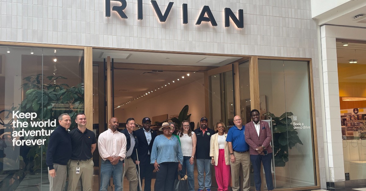 ElectricRoadmap's tweet photo. Today, we convened the PA House Commerce Committee, @LucidMotors, and representatives from ECBC partners @Rivian and @Scout_Motors to discuss the affordability and economic growth opportunities in Pennsylvania if it allows automakers to sell directly to consumers. https://t.co/3DyBSKOwKx