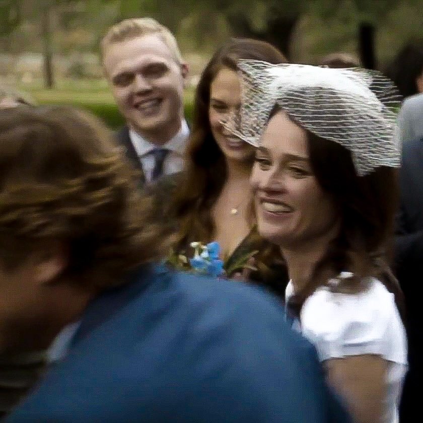 cloismagic's tweet photo. newlyweds who can’t stop staring at each other I’m spiraling https://t.co/BujnfzFsI8
